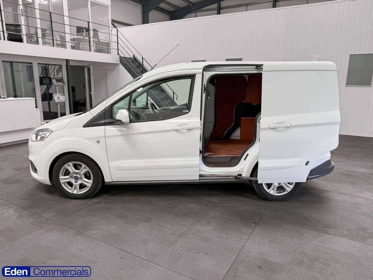 2022 FORD TRANSIT COURIER 2022 FORD TRANSIT COURIER