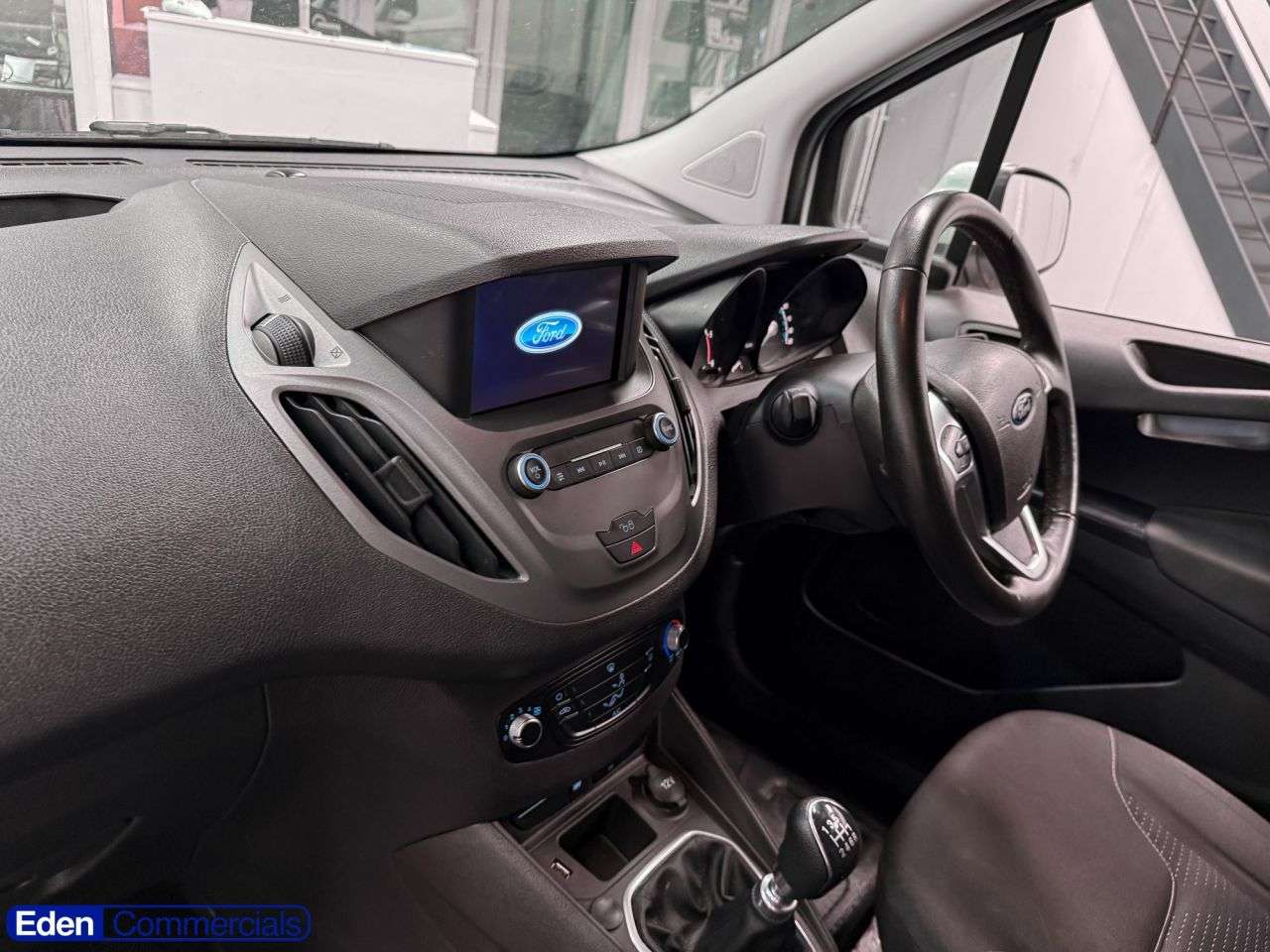 A 2022 FORD TRANSIT COURIER 1.5 TDCi Limited Panel Van 5dr Diesel Manual L1 Euro 6 (100 ps) A 2022 FORD TRANSIT COURIER 1.5 TDCi Limited Panel Van 5dr Diesel Manual L1 Euro 6 (100 ps)