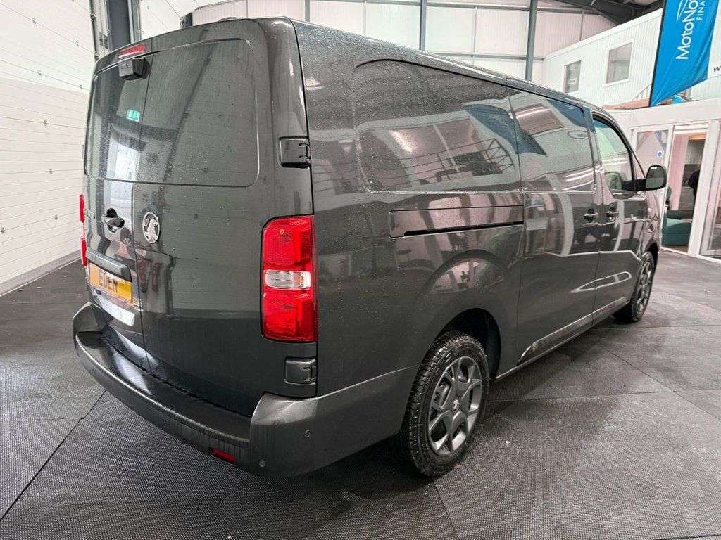 A 2026 VAUXHALL VIVARO 2.2 Pro XL LWB Euro 6 (s/s) (150 ps) BRAND NEW / PRE REG A 2026 VAUXHALL VIVARO 2.2 Pro XL LWB Euro 6 (s/s) (150 ps) BRAND NEW / PRE REG