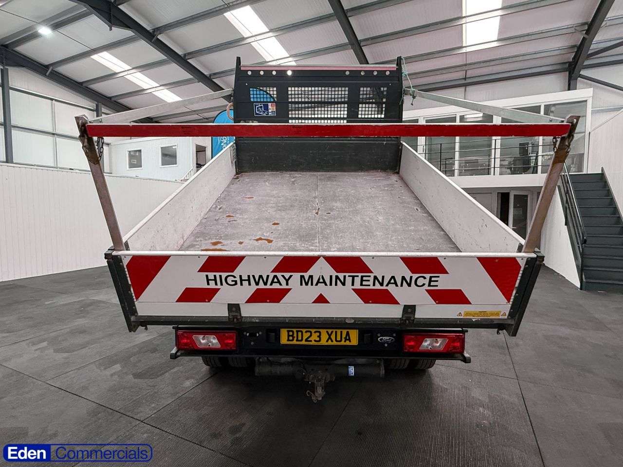 A 2023 FORD TRANSIT 2.0 350 EcoBlue Chassis Double Cab RWD Tipper L3 Euro 6 (s/s) (130 ps) RAC A 2023 FORD TRANSIT 2.0 350 EcoBlue Chassis Double Cab RWD Tipper L3 Euro 6 (s/s) (130 ps) RAC