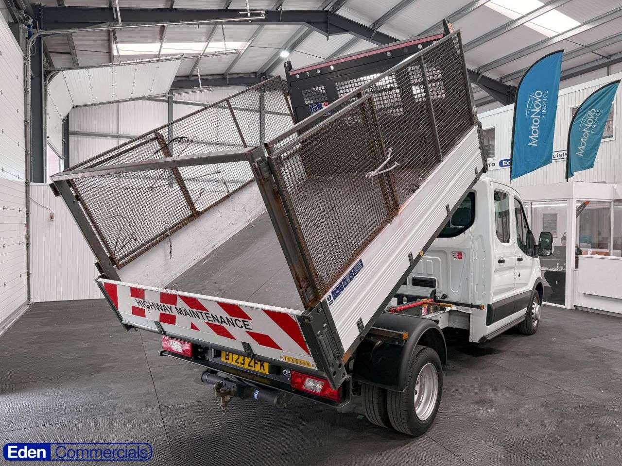 A 2023 FORD TRANSIT 2.0 350 EcoBlue Leader Chassis Double Cab RWD L3 Euro 6 (s/s) (130 ps) Cage A 2023 FORD TRANSIT 2.0 350 EcoBlue Leader Chassis Double Cab RWD L3 Euro 6 (s/s) (130 ps) Cage