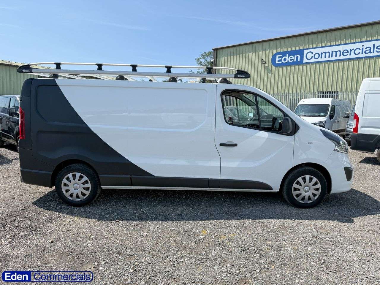 A 2018 VAUXHALL VIVARO 1.6 CDTi 2900 Sportive Panel Van 5dr Diesel Manual L2 H1 Euro 6 (120 ps) AI A 2018 VAUXHALL VIVARO 1.6 CDTi 2900 Sportive Panel Van 5dr Diesel Manual L2 H1 Euro 6 (120 ps) AI
