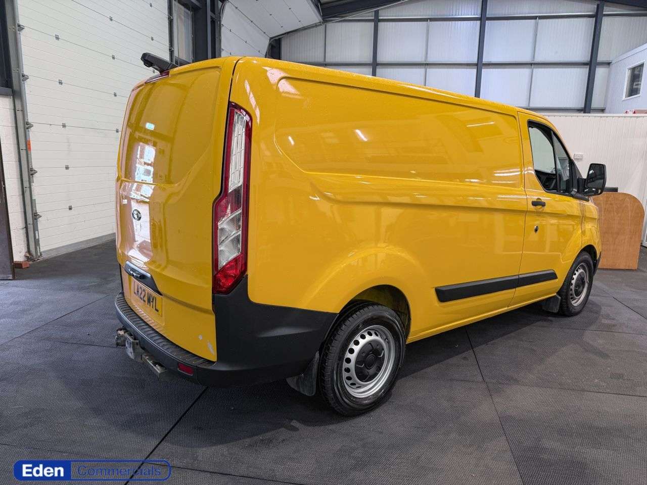 A 2022 FORD TRANSIT CUSTOM 2.0 340 EcoBlue Leader L1 H1 Euro 6 (s/s) (130 ps) * EX AA * A 2022 FORD TRANSIT CUSTOM 2.0 340 EcoBlue Leader L1 H1 Euro 6 (s/s) (130 ps) * EX AA *