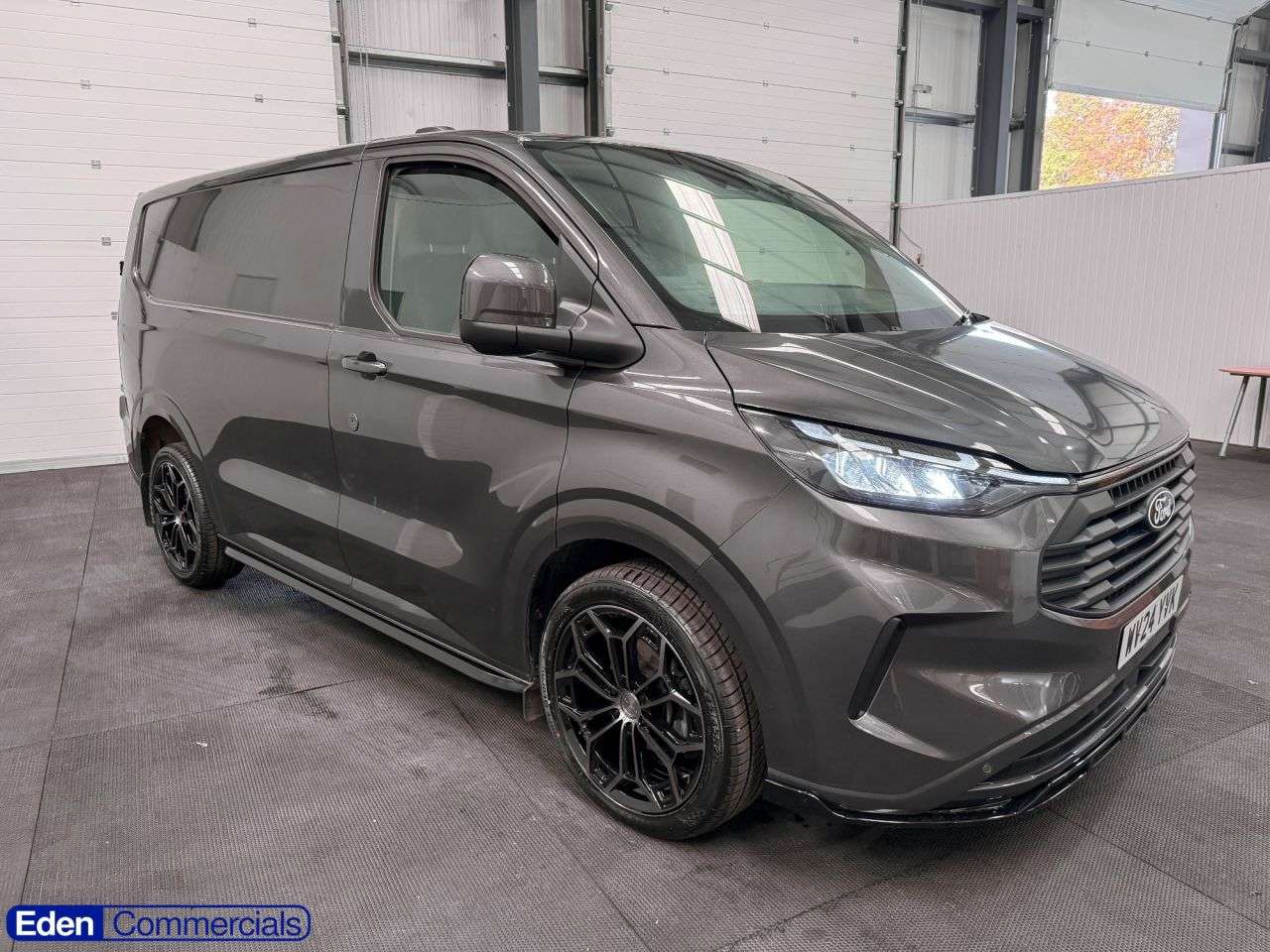 A 2024 FORD TRANSIT CUSTOM 2.0 300 EcoBlue Limited Panel Van 5dr Diesel Manual L1 H1 Euro 6 (s/s) (136 A 2024 FORD TRANSIT CUSTOM 2.0 300 EcoBlue Limited Panel Van 5dr Diesel Manual L1 H1 Euro 6 (s/s) (136