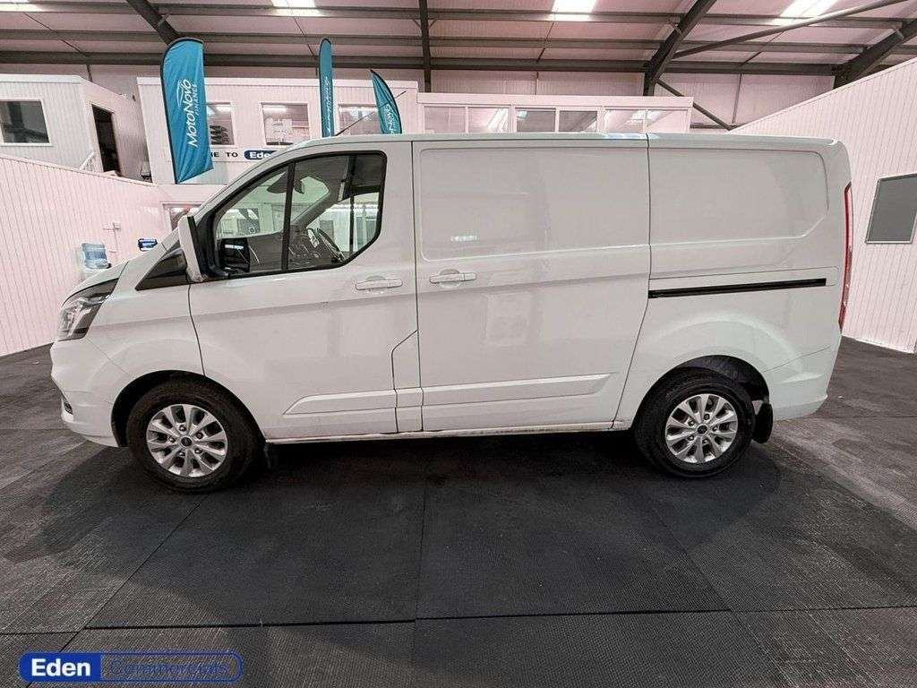 A 2022 FORD TRANSIT CUSTOM 2.0 300 EcoBlue Limited L1 H1 Euro 6 (s/s) (130 ps) RAC APPROVED DEALER 200 A 2022 FORD TRANSIT CUSTOM 2.0 300 EcoBlue Limited L1 H1 Euro 6 (s/s) (130 ps) RAC APPROVED DEALER 200
