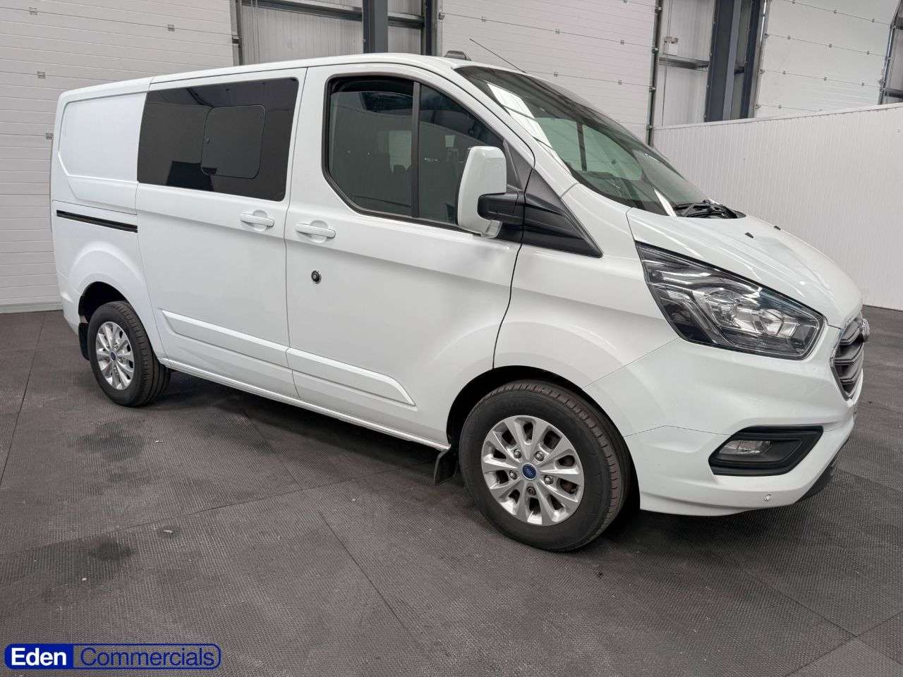 A 2020 FORD TRANSIT CUSTOM 2.0 300 EcoBlue Limited Crew Van Double Cab L1 H1 Euro 6 (s/s) (6 Seat) (13 A 2020 FORD TRANSIT CUSTOM 2.0 300 EcoBlue Limited Crew Van Double Cab L1 H1 Euro 6 (s/s) (6 Seat) (13
