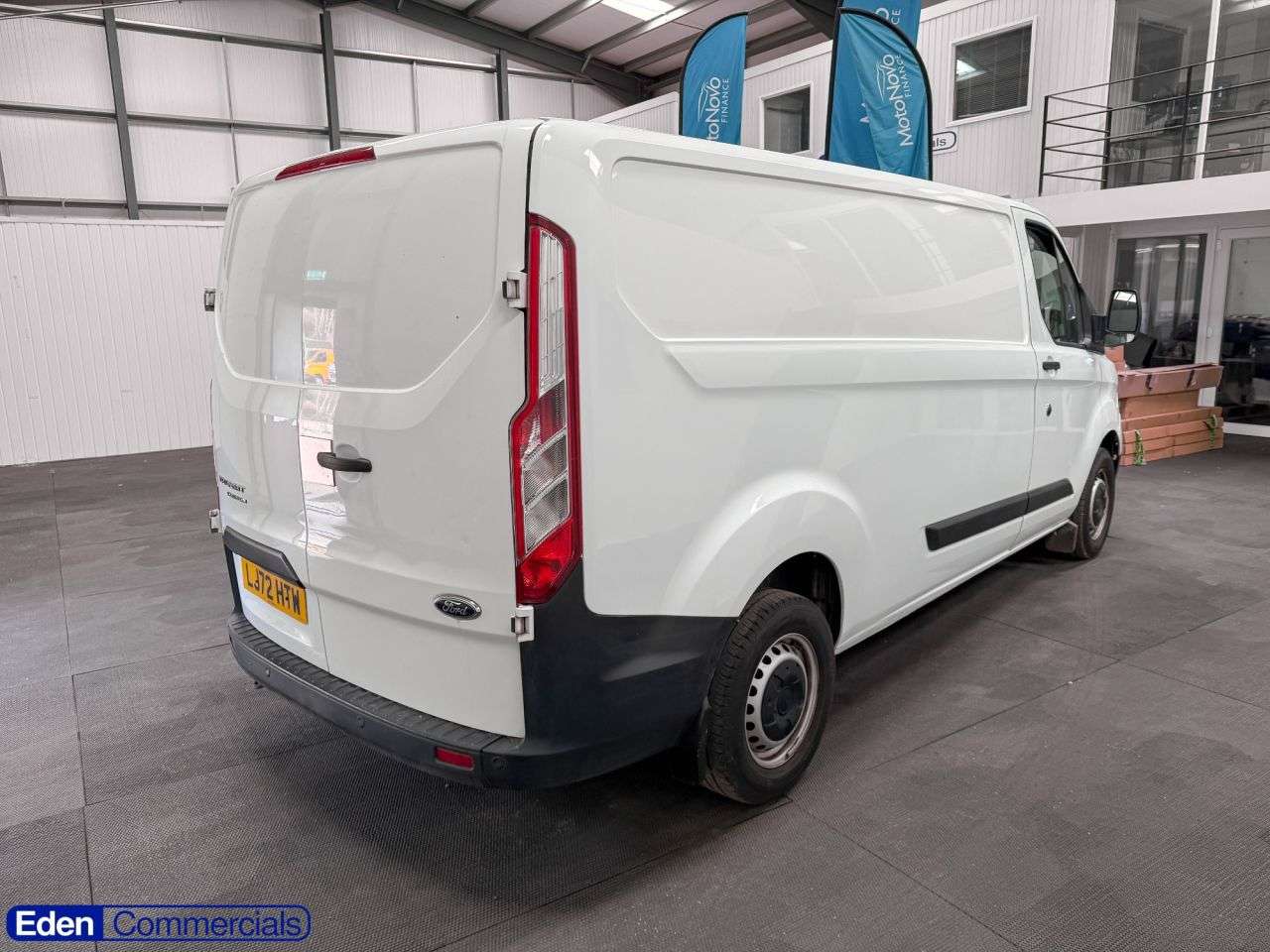 A 2023 FORD TRANSIT CUSTOM 2.0 300 EcoBlue Leader Panel Van 5dr Diesel Manual L2 H1 Euro 6 (s/s) (130 A 2023 FORD TRANSIT CUSTOM 2.0 300 EcoBlue Leader Panel Van 5dr Diesel Manual L2 H1 Euro 6 (s/s) (130