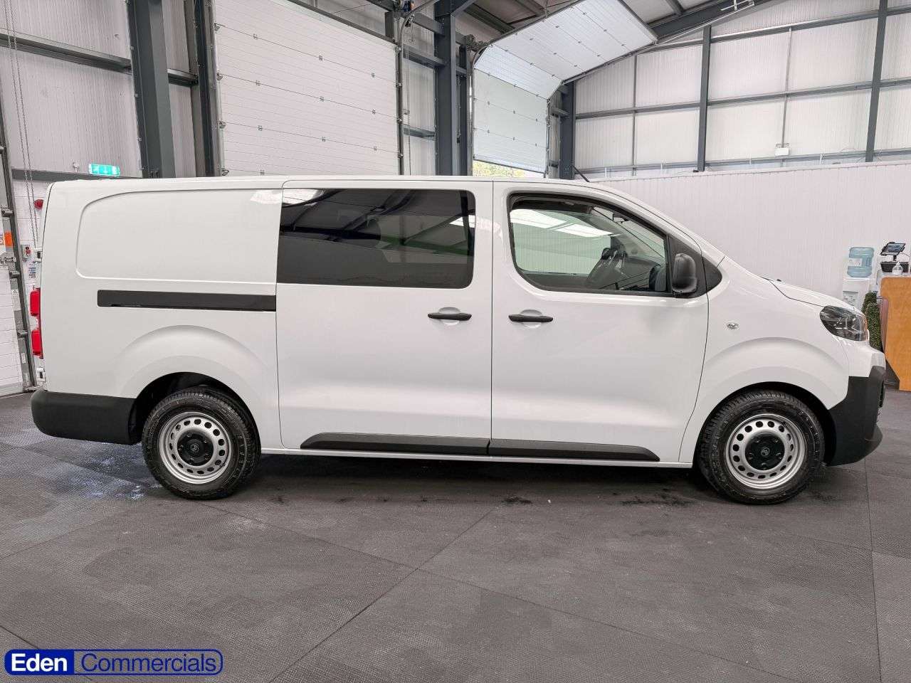 A 2025 CITROEN DISPATCH 2.0 BlueHDi Enterprise XL Crew Van Double Cab 6dr Diesel Manual LWB Euro 6 A 2025 CITROEN DISPATCH 2.0 BlueHDi Enterprise XL Crew Van Double Cab 6dr Diesel Manual LWB Euro 6
