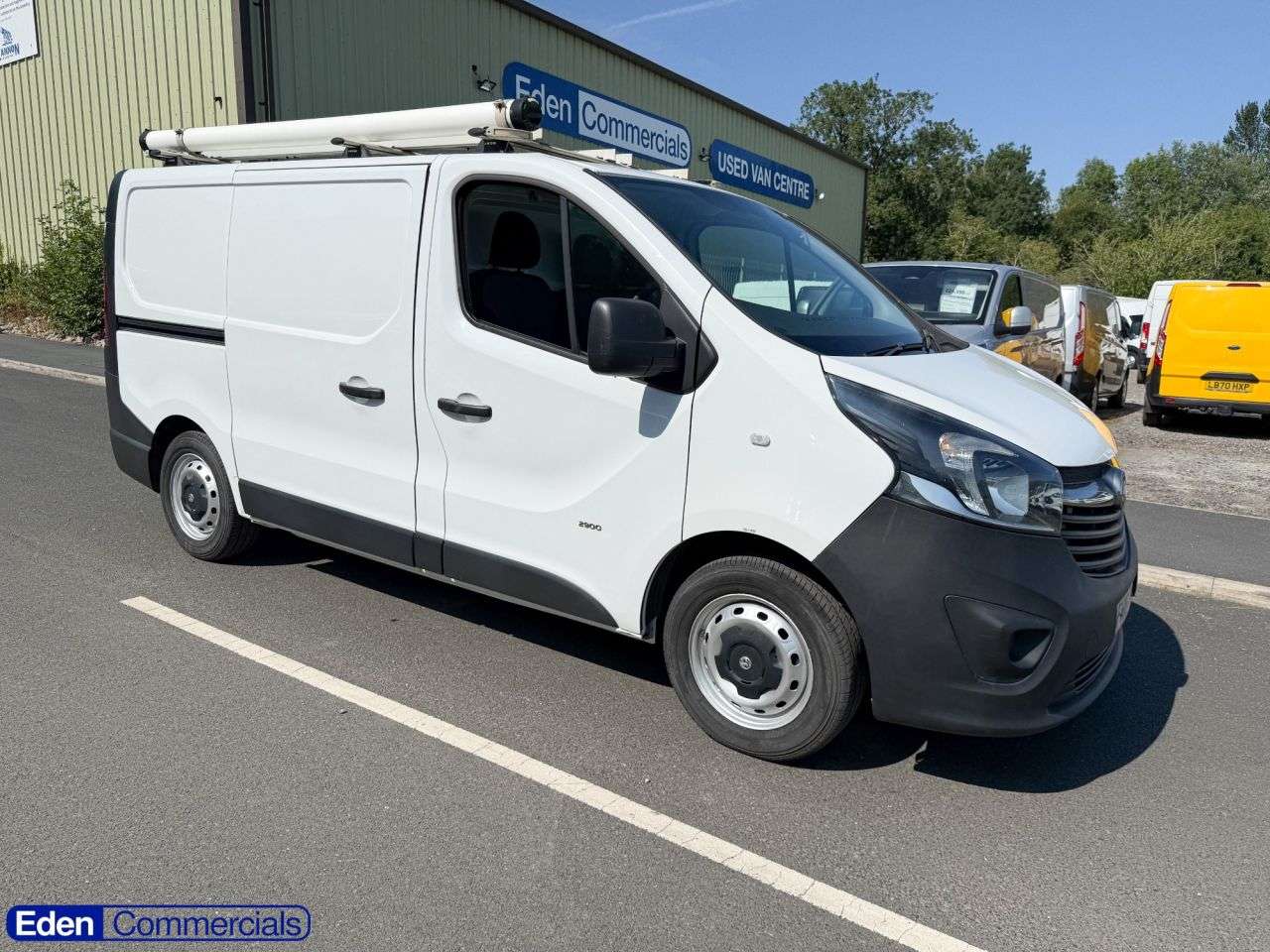 A 2016 VAUXHALL VIVARO 1.6 CDTi 2900 ecoFLEX Manual L1 H1 Euro 5 (s/s) (90 ps) * EX BT * A 2016 VAUXHALL VIVARO 1.6 CDTi 2900 ecoFLEX Manual L1 H1 Euro 5 (s/s) (90 ps) * EX BT *