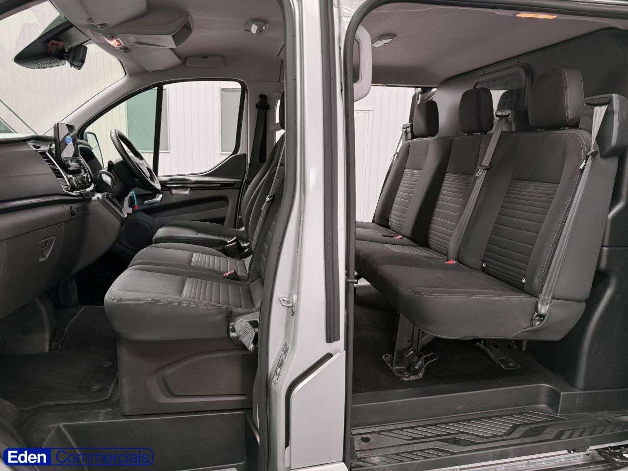 A 2023 FORD TRANSIT CUSTOM 2.0 320 EcoBlue Limited Crew Van Double Cab Auto L2 H1 Euro 6 (170 ps) A 2023 FORD TRANSIT CUSTOM 2.0 320 EcoBlue Limited Crew Van Double Cab Auto L2 H1 Euro 6 (170 ps)