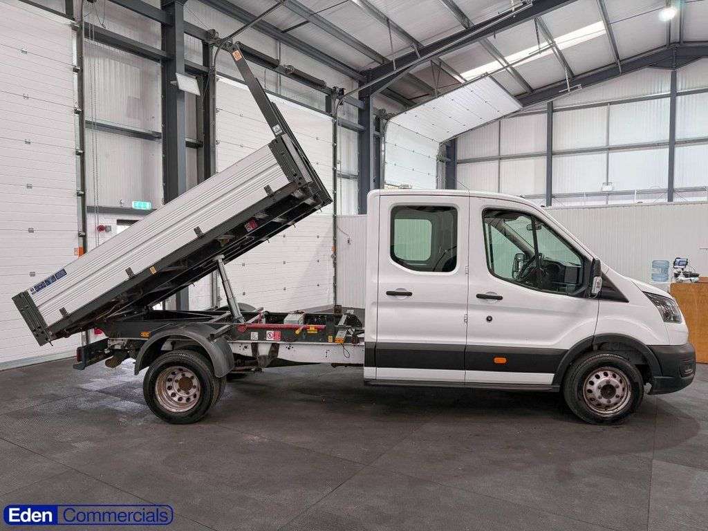 A 2022 FORD TRANSIT 2.0 350 EcoBlue Double Cab Tipper RWD L3 Euro 6 (s/s) (130 ps) A 2022 FORD TRANSIT 2.0 350 EcoBlue Double Cab Tipper RWD L3 Euro 6 (s/s) (130 ps)