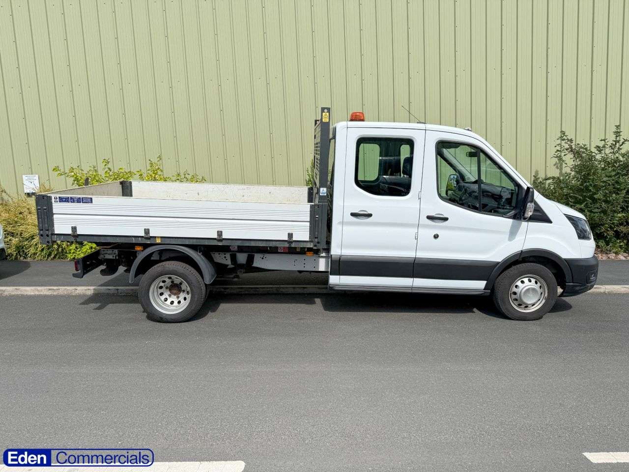 A 2022 FORD TRANSIT 2.0 350 EcoBlue Double Cab Tipper RWD L3 Euro 6 (s/s) (130 ps) FREE UK DELI A 2022 FORD TRANSIT 2.0 350 EcoBlue Double Cab Tipper RWD L3 Euro 6 (s/s) (130 ps) FREE UK DELI