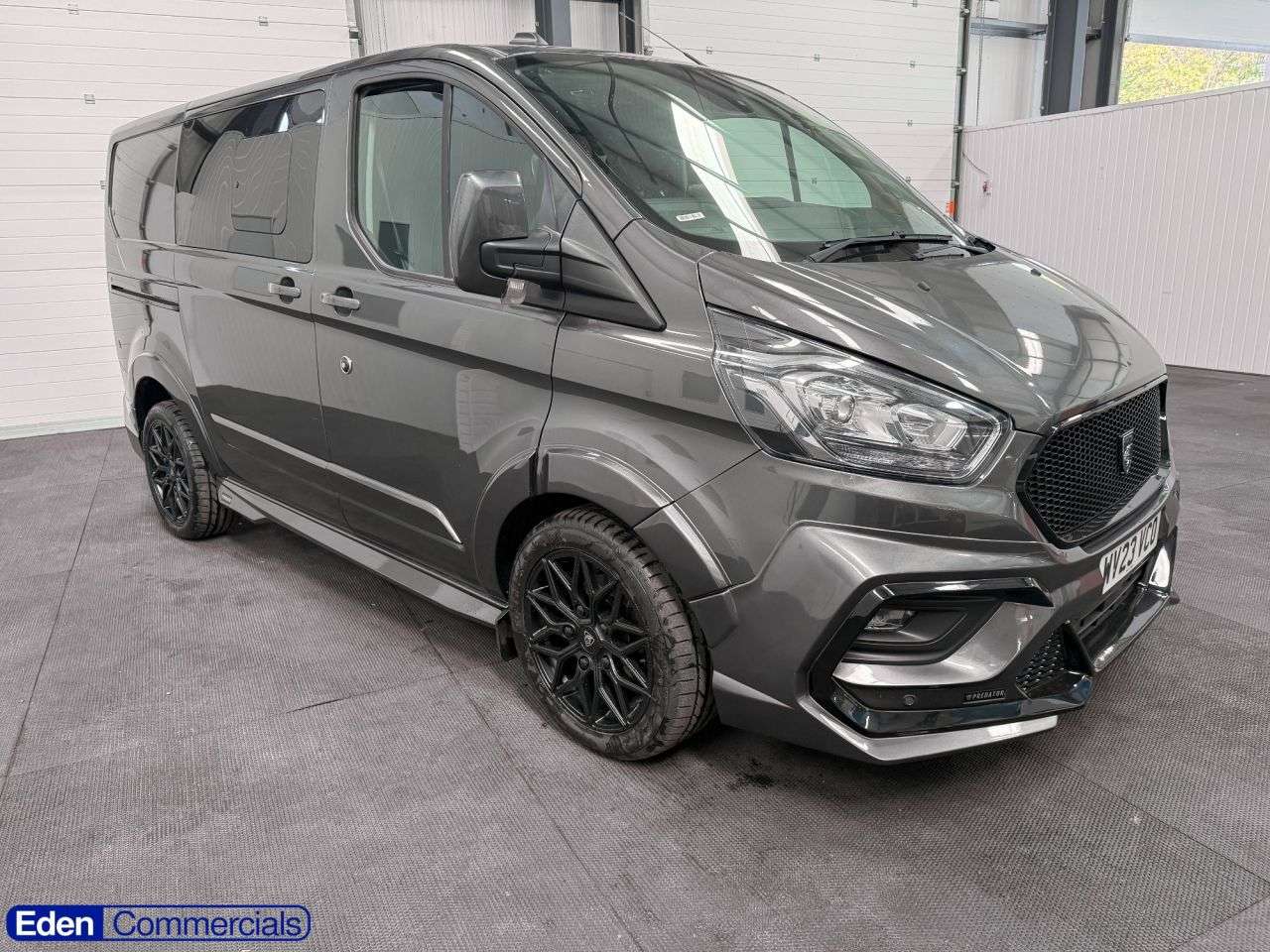 A 2023 FORD TRANSIT CUSTOM 2.0 320 EcoBlue Limited Crew Van Auto L1 H1 Euro 6 (170 ps) * 6 seats * AIR A 2023 FORD TRANSIT CUSTOM 2.0 320 EcoBlue Limited Crew Van Auto L1 H1 Euro 6 (170 ps) * 6 seats * AIR
