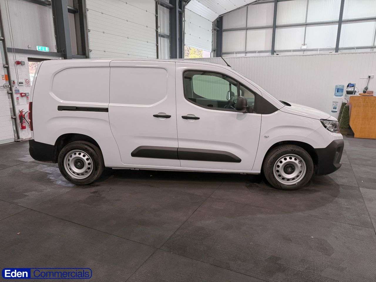 A 2025 VAUXHALL COMBO 1.5 Turbo D 2300 Prime XL Panel Van 6dr Diesel Manual LWB Euro 6 (s/s) (100 A 2025 VAUXHALL COMBO 1.5 Turbo D 2300 Prime XL Panel Van 6dr Diesel Manual LWB Euro 6 (s/s) (100