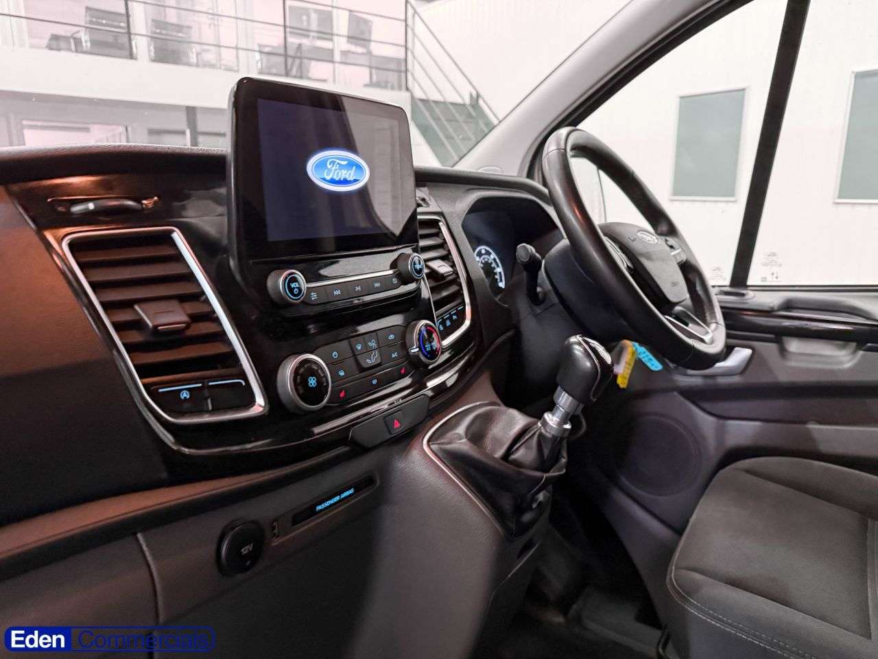 A 2023 FORD TRANSIT CUSTOM 2.0 300 EcoBlue Limited L2 H1 Euro 6 (s/s) (130 ps) A 2023 FORD TRANSIT CUSTOM 2.0 300 EcoBlue Limited L2 H1 Euro 6 (s/s) (130 ps)