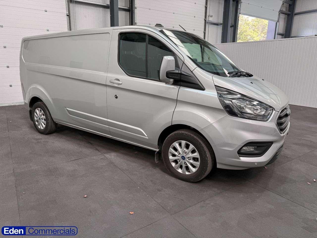 A 2023 FORD TRANSIT CUSTOM 2.0 300 EcoBlue Limited Panel Van 5dr Diesel Manual L2 H1 Euro 6 (s/s) (130 A 2023 FORD TRANSIT CUSTOM 2.0 300 EcoBlue Limited Panel Van 5dr Diesel Manual L2 H1 Euro 6 (s/s) (130