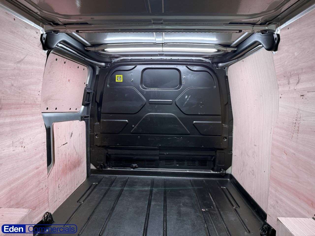 A 2023 FORD TRANSIT CUSTOM 2.0 300 EcoBlue Limited Panel Van 5dr Diesel Manual L2 H1 Euro 6 (s/s) (130 A 2023 FORD TRANSIT CUSTOM 2.0 300 EcoBlue Limited Panel Van 5dr Diesel Manual L2 H1 Euro 6 (s/s) (130