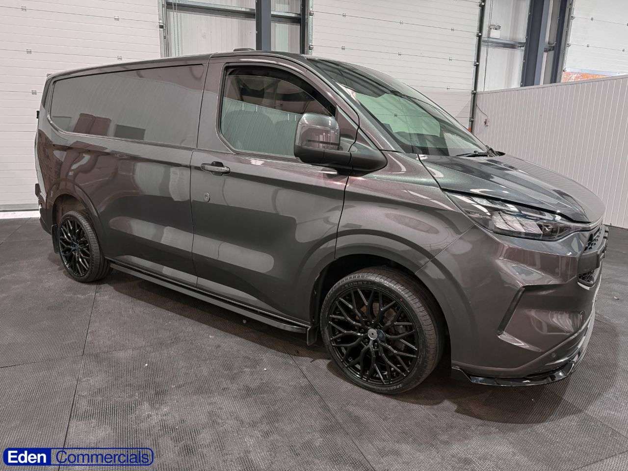 A 2024 FORD TRANSIT CUSTOM 2.0 300 EcoBlue Limited L1 H1 Euro 6 (s/s) (136 ps) RAC APPROVED DEALER 200 A 2024 FORD TRANSIT CUSTOM 2.0 300 EcoBlue Limited L1 H1 Euro 6 (s/s) (136 ps) RAC APPROVED DEALER 200