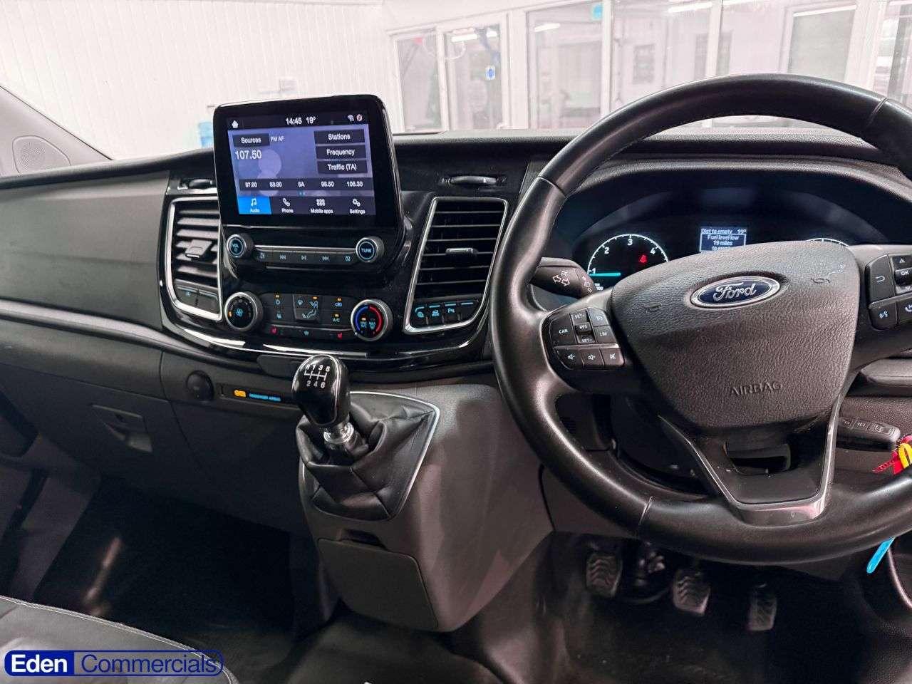 A 2023 FORD TRANSIT CUSTOM 2.0 320 EcoBlue Limited L2 H1 Euro 6 (s/s) (130 ps) AIR CON + EURO 6 + LWB A 2023 FORD TRANSIT CUSTOM 2.0 320 EcoBlue Limited L2 H1 Euro 6 (s/s) (130 ps) AIR CON + EURO 6 + LWB