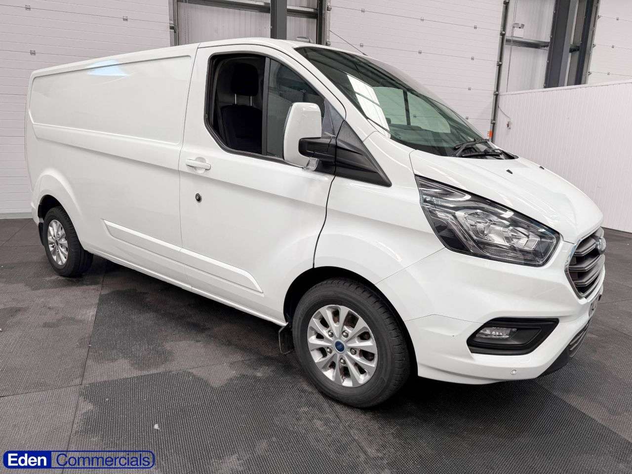 A 2023 FORD TRANSIT CUSTOM 2.0 320 EcoBlue Limited L2 H1 Euro 6 (s/s) (130 ps) AIR CON + EURO 6 + LWB A 2023 FORD TRANSIT CUSTOM 2.0 320 EcoBlue Limited L2 H1 Euro 6 (s/s) (130 ps) AIR CON + EURO 6 + LWB