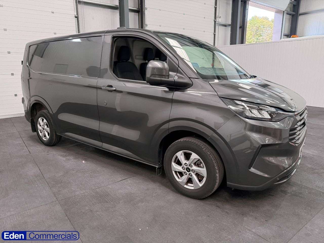 A 2024 FORD TRANSIT CUSTOM 2.0 300 EcoBlue Limited Panel Van 5dr Diesel Manual L1 H1 Euro 6 (s/s) (136 A 2024 FORD TRANSIT CUSTOM 2.0 300 EcoBlue Limited Panel Van 5dr Diesel Manual L1 H1 Euro 6 (s/s) (136