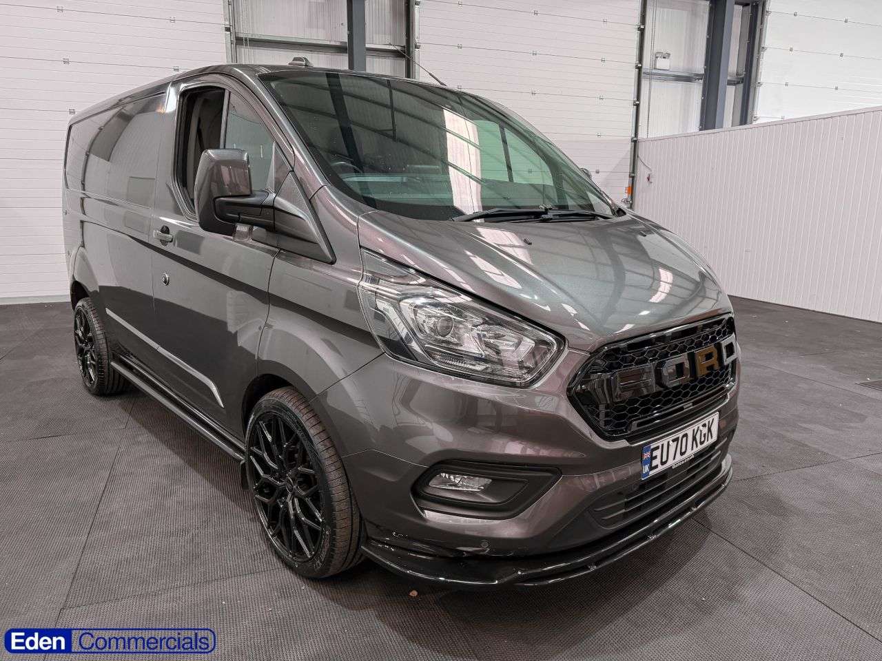 A 2020 FORD TRANSIT CUSTOM 2.0 280 EcoBlue Limited Panel Van 5dr Diesel Auto L1 H1 Euro 6 (s/s) (130 p A 2020 FORD TRANSIT CUSTOM 2.0 280 EcoBlue Limited Panel Van 5dr Diesel Auto L1 H1 Euro 6 (s/s) (130 p