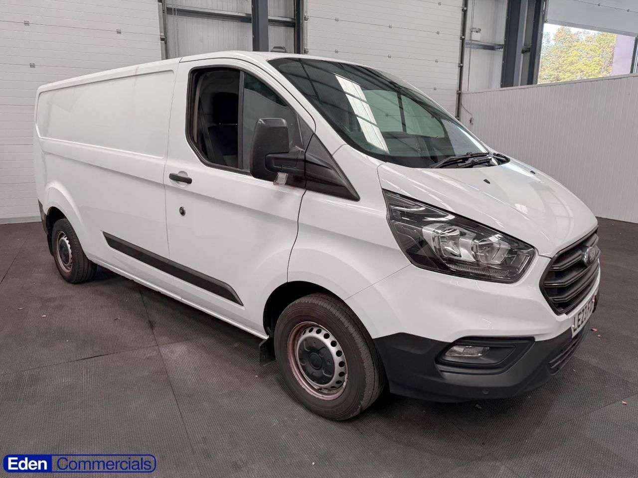 A 2023 FORD TRANSIT CUSTOM 2.0 300 EcoBlue Leader Panel Van 5dr Diesel Manual L2 H1 Euro 6 (s/s) (130 A 2023 FORD TRANSIT CUSTOM 2.0 300 EcoBlue Leader Panel Van 5dr Diesel Manual L2 H1 Euro 6 (s/s) (130