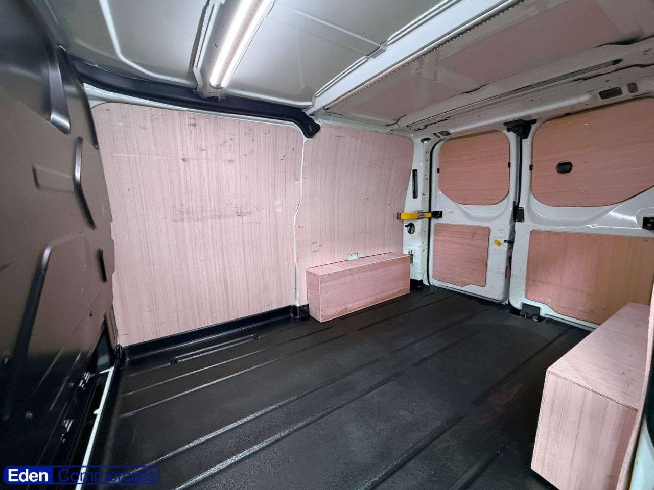 A 2023 FORD TRANSIT CUSTOM 2.0 300 EcoBlue Limited Panel Van 5dr Diesel Manual L1 H1 Euro 6 (s/s) (130 A 2023 FORD TRANSIT CUSTOM 2.0 300 EcoBlue Limited Panel Van 5dr Diesel Manual L1 H1 Euro 6 (s/s) (130