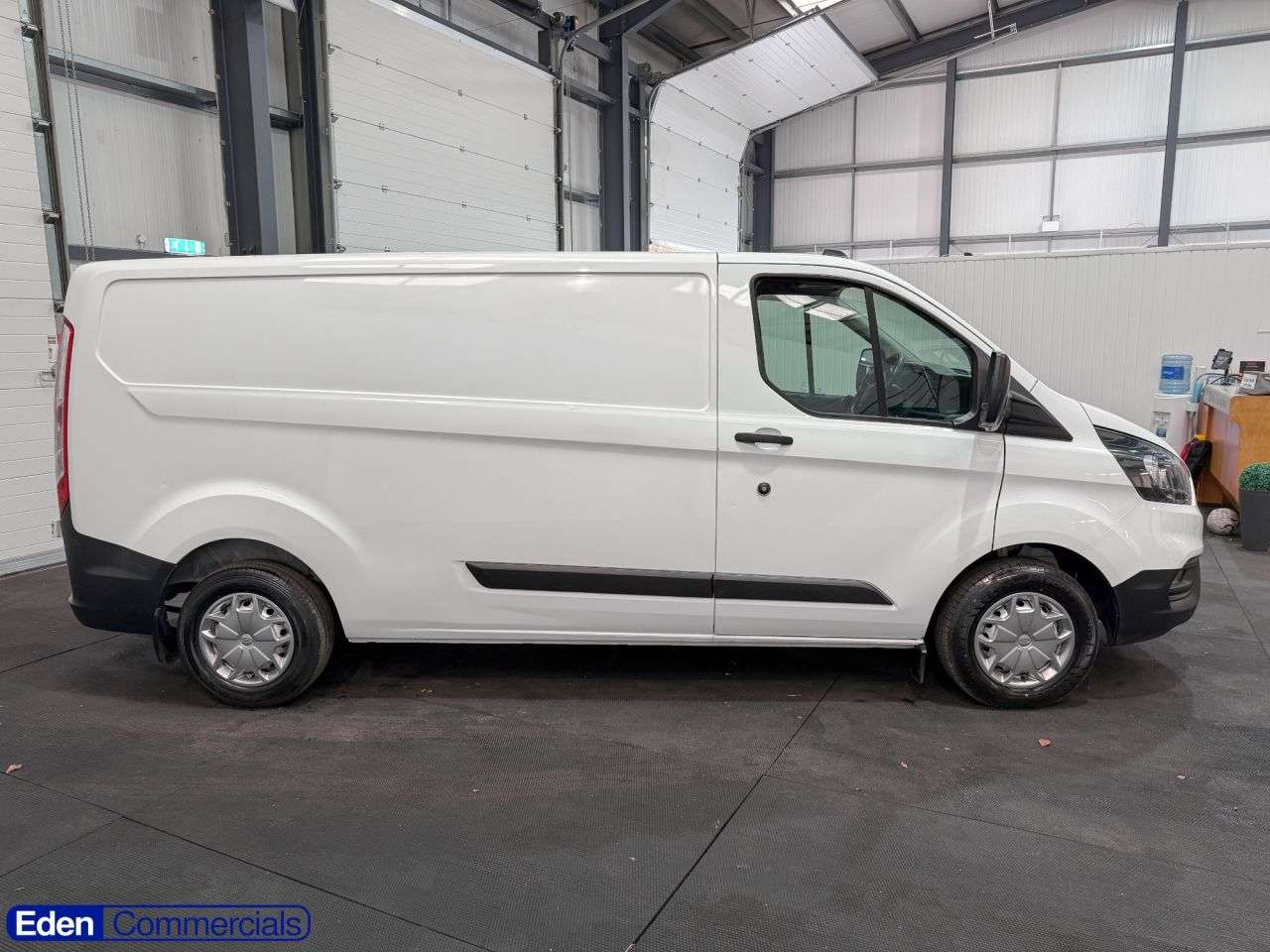 A 2023 FORD TRANSIT CUSTOM 2.0 300 EcoBlue Leader L2 H1 Euro 6 (s/s) (130 ps) RAC APPROVED DEALER 200 A 2023 FORD TRANSIT CUSTOM 2.0 300 EcoBlue Leader L2 H1 Euro 6 (s/s) (130 ps) RAC APPROVED DEALER 200