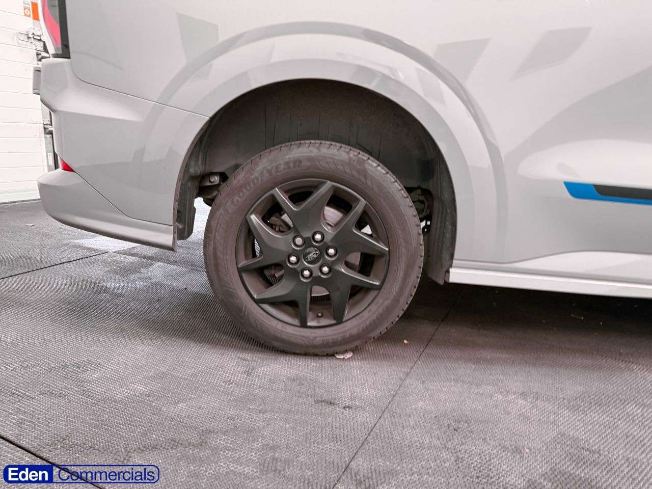 2025 FORD TRANSIT CUSTOM 2025 FORD TRANSIT CUSTOM