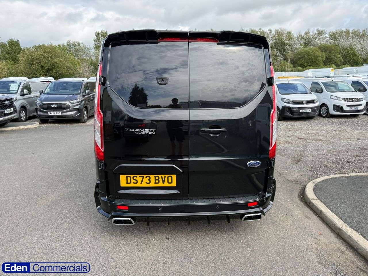 A 2023 FORD TRANSIT CUSTOM 2.0 300 EcoBlue Limited Panel Van L1 H1(130 ps) HEATED SEATS + AIR CON A 2023 FORD TRANSIT CUSTOM 2.0 300 EcoBlue Limited Panel Van L1 H1(130 ps) HEATED SEATS + AIR CON