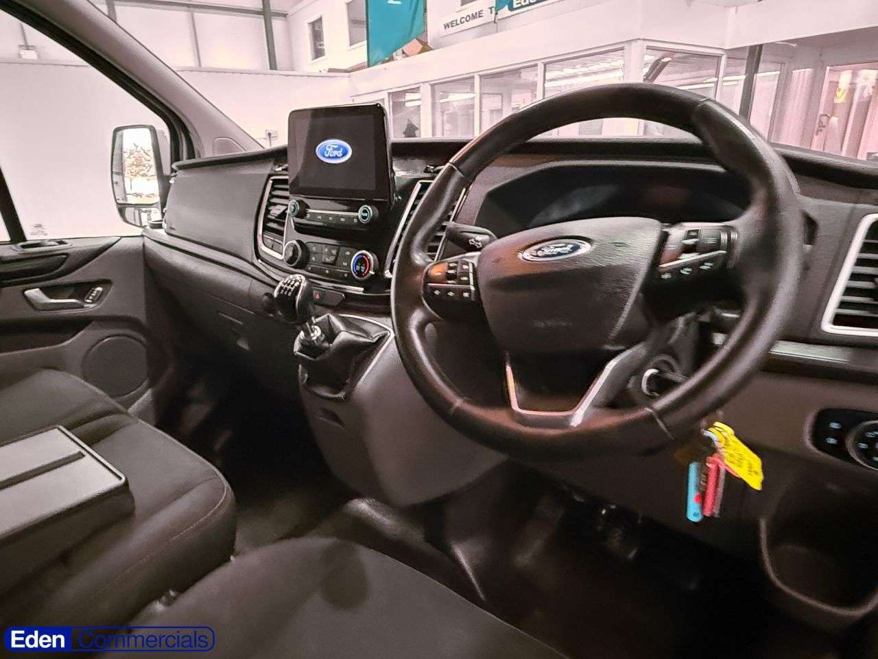 A 2023 FORD TRANSIT CUSTOM 2.0 300 EcoBlue Limited L2 H1 Euro 6 (s/s) (130 ps) A 2023 FORD TRANSIT CUSTOM 2.0 300 EcoBlue Limited L2 H1 Euro 6 (s/s) (130 ps)