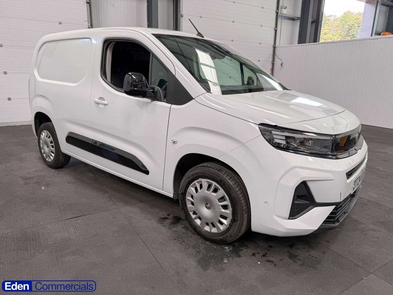 A 2024 VAUXHALL COMBO 1.5 Turbo D 2300 Pro Panel Van 5dr Diesel Manual SWB Euro 6 (s/s) (130 ps) A 2024 VAUXHALL COMBO 1.5 Turbo D 2300 Pro Panel Van 5dr Diesel Manual SWB Euro 6 (s/s) (130 ps)
