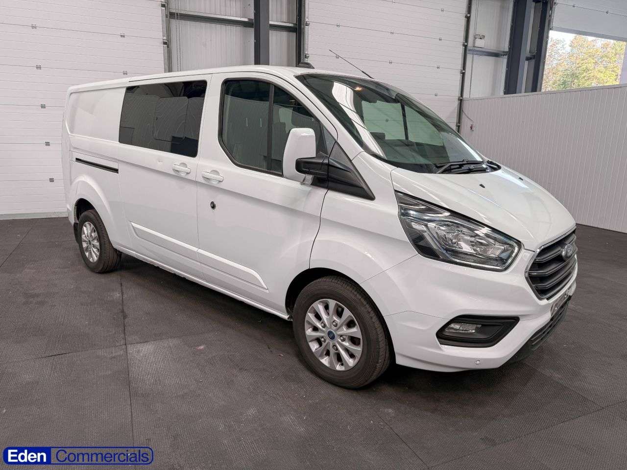A 2023 FORD TRANSIT CUSTOM 2.0 320 EcoBlue Limited Crew Van Double Cab L2 H1 Euro (130 ps) A 2023 FORD TRANSIT CUSTOM 2.0 320 EcoBlue Limited Crew Van Double Cab L2 H1 Euro (130 ps)