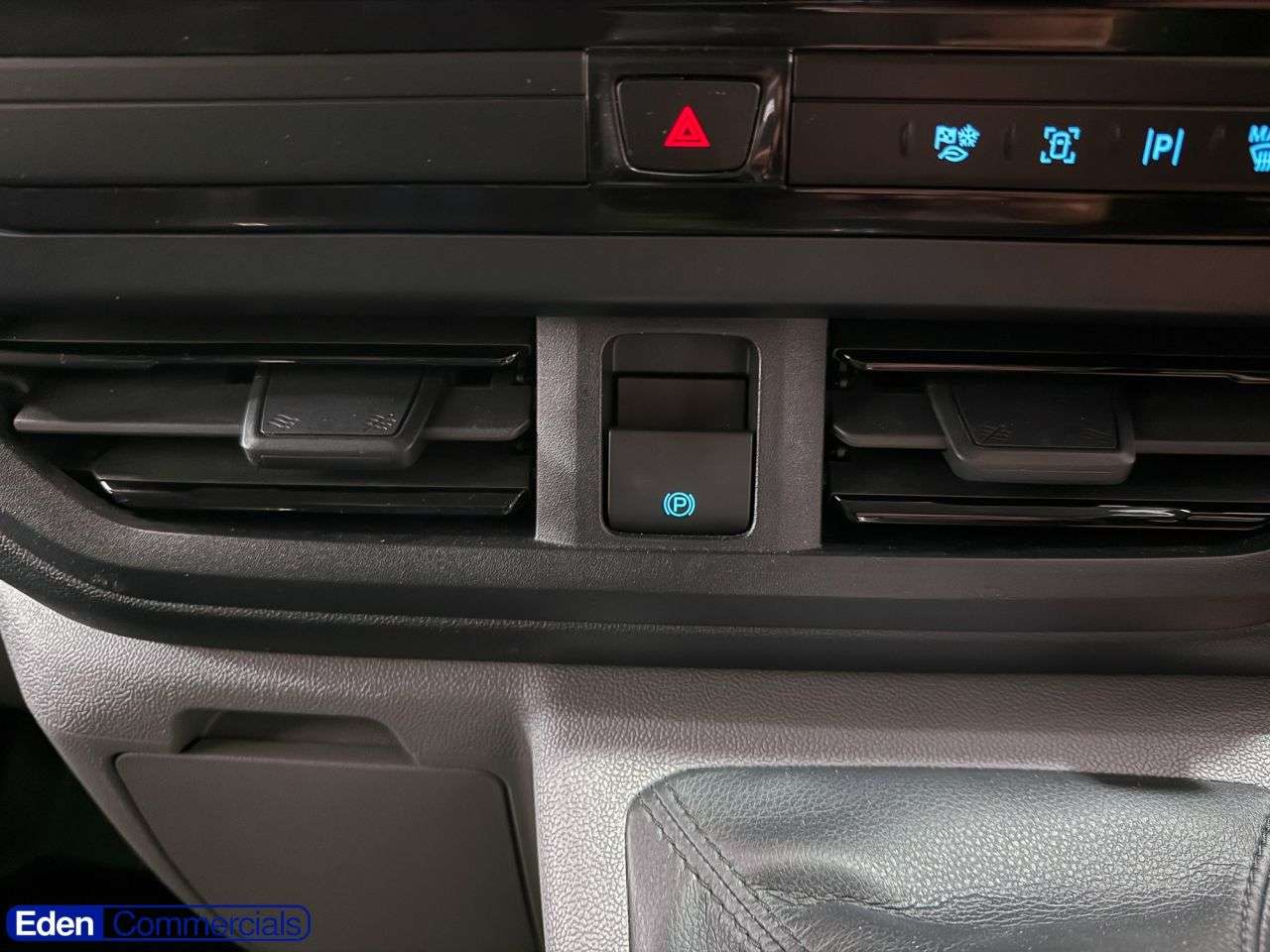 2025 FORD TRANSIT CUSTOM 2025 FORD TRANSIT CUSTOM