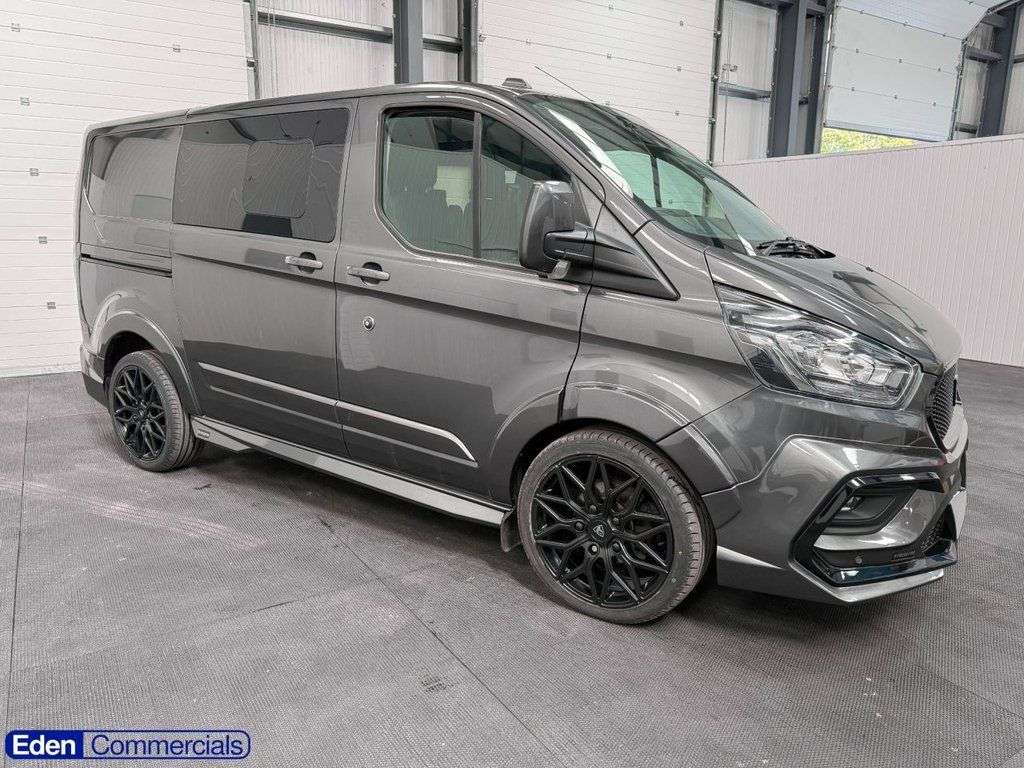 A 2022 FORD TRANSIT CUSTOM 2.0 320 EcoBlue Limited Crew Van Double Cab 5dr Diesel Auto L1 H1 Euro 6 (1 A 2022 FORD TRANSIT CUSTOM 2.0 320 EcoBlue Limited Crew Van Double Cab 5dr Diesel Auto L1 H1 Euro 6 (1