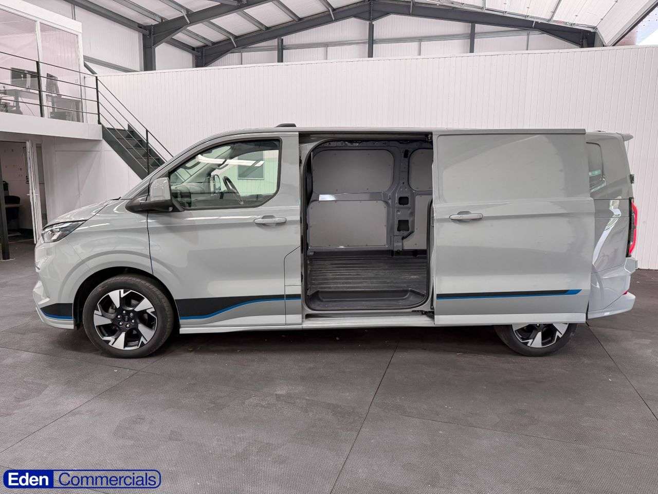 2025 FORD TRANSIT CUSTOM 2025 FORD TRANSIT CUSTOM