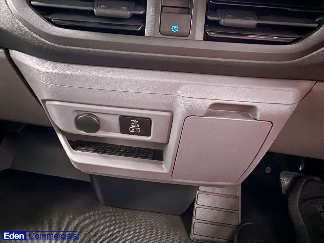 2025 FORD TRANSIT CUSTOM 2025 FORD TRANSIT CUSTOM