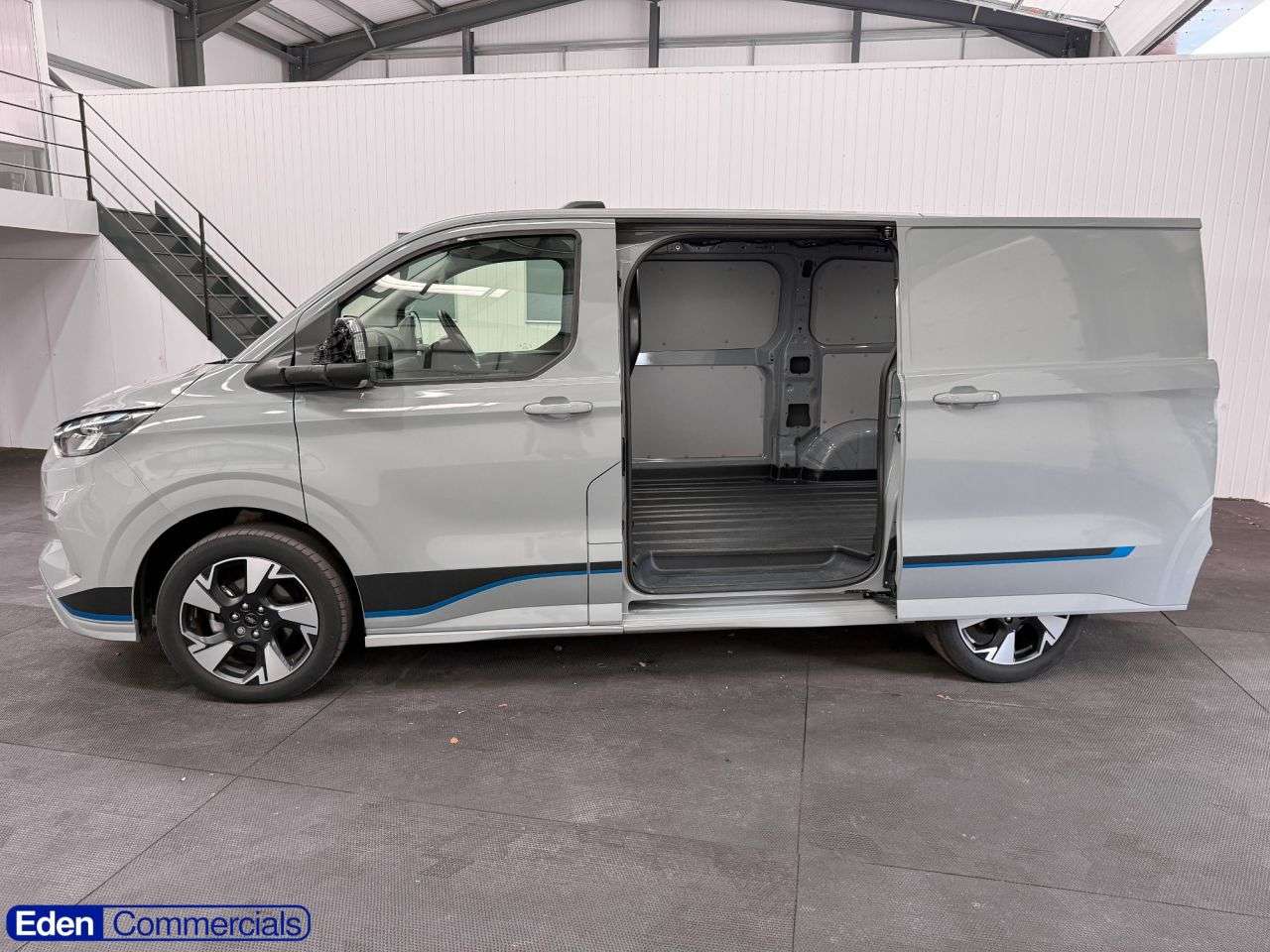 2025 FORD TRANSIT CUSTOM 2025 FORD TRANSIT CUSTOM