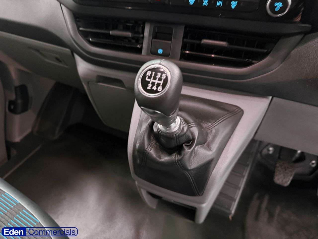 2025 FORD TRANSIT CUSTOM 2025 FORD TRANSIT CUSTOM