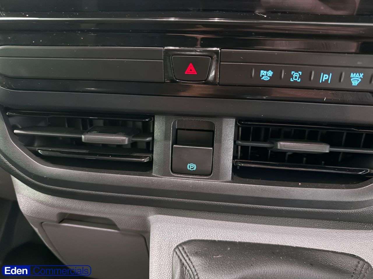 2025 FORD TRANSIT CUSTOM 2025 FORD TRANSIT CUSTOM