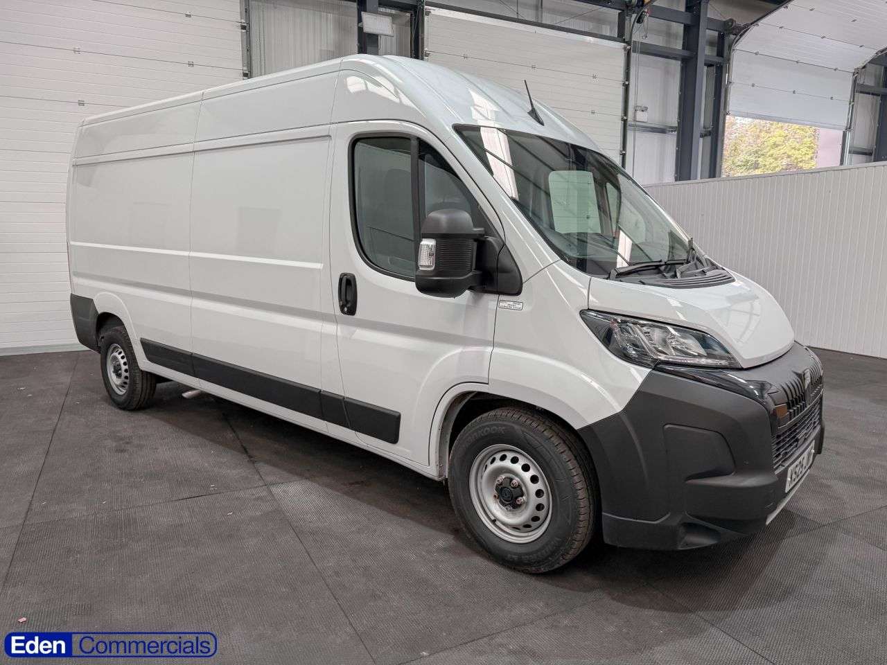 A 2025 PEUGEOT BOXER 2.2 BlueHDi 435 Professional Panel Van 5dr Diesel Manual L3 H2 Euro 6 (s/s) A 2025 PEUGEOT BOXER 2.2 BlueHDi 435 Professional Panel Van 5dr Diesel Manual L3 H2 Euro 6 (s/s)