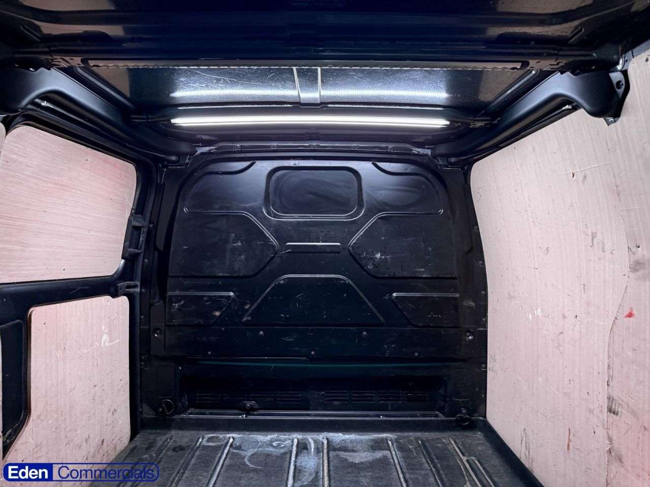 A 2023 FORD TRANSIT CUSTOM 2.0 280 EcoBlue Limited L1 H1 Euro 6 (s/s) (130 ps) AIR CON+ HEATED SEATS + A 2023 FORD TRANSIT CUSTOM 2.0 280 EcoBlue Limited L1 H1 Euro 6 (s/s) (130 ps) AIR CON+ HEATED SEATS +
