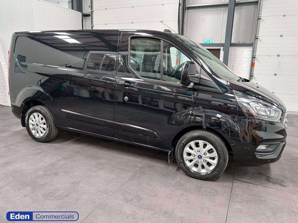 A 2023 FORD TRANSIT CUSTOM 2.0 300 EcoBlue Limited L1 H1 Euro 6 (s/s) (130 ps) AIR CON+ HEATED SEATS + A 2023 FORD TRANSIT CUSTOM 2.0 300 EcoBlue Limited L1 H1 Euro 6 (s/s) (130 ps) AIR CON+ HEATED SEATS +