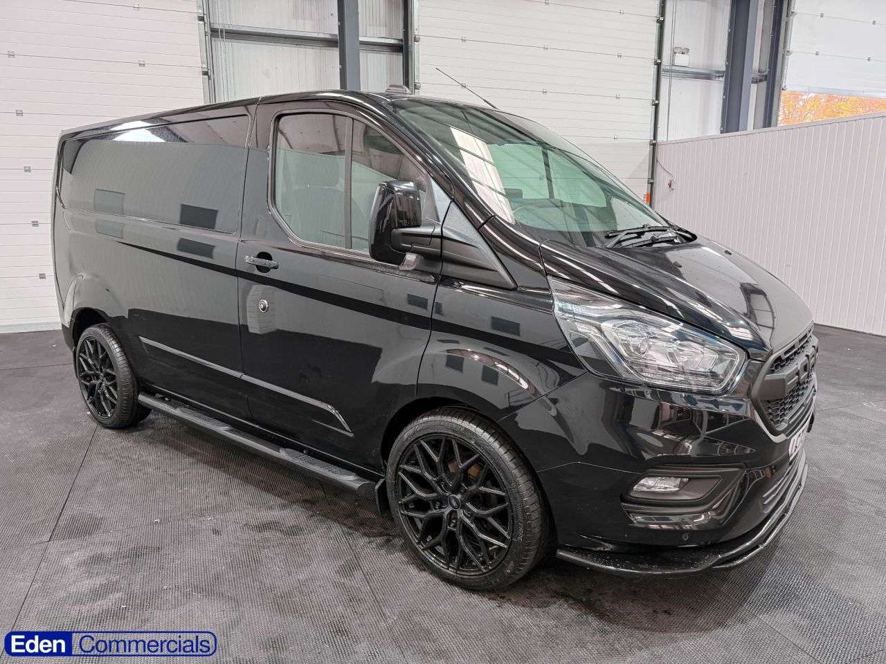 A 2023 FORD TRANSIT CUSTOM 2.0 300 EcoBlue Limited L1 H1 Euro 6 (s/s) (130 ps) AIR CON+ HEATED SEATS + A 2023 FORD TRANSIT CUSTOM 2.0 300 EcoBlue Limited L1 H1 Euro 6 (s/s) (130 ps) AIR CON+ HEATED SEATS +