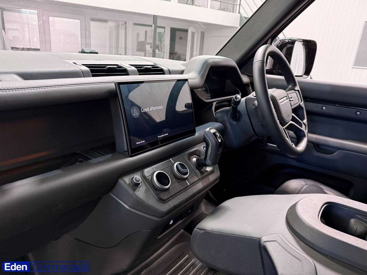 A 2025 LAND ROVER DEFENDER 90 3.0 D350 MHEV X-Dynamic HSE Hard Top SUV 3dr Diesel Auto 4WD SWB Euro 6 (s/ A 2025 LAND ROVER DEFENDER 90 3.0 D350 MHEV X-Dynamic HSE Hard Top SUV 3dr Diesel Auto 4WD SWB Euro 6 (s/