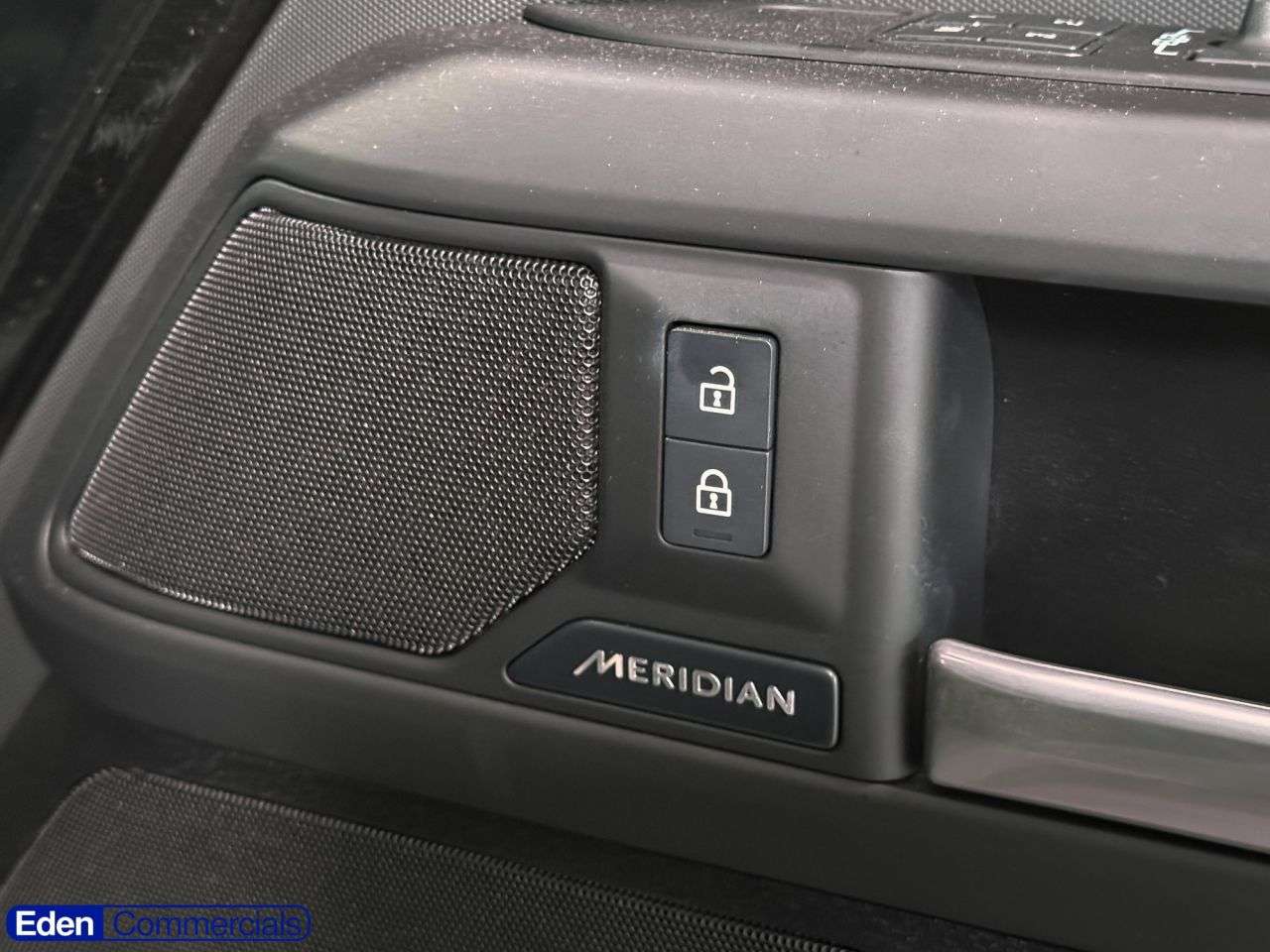 2025 LAND ROVER DEFENDER 90 2025 LAND ROVER DEFENDER 90