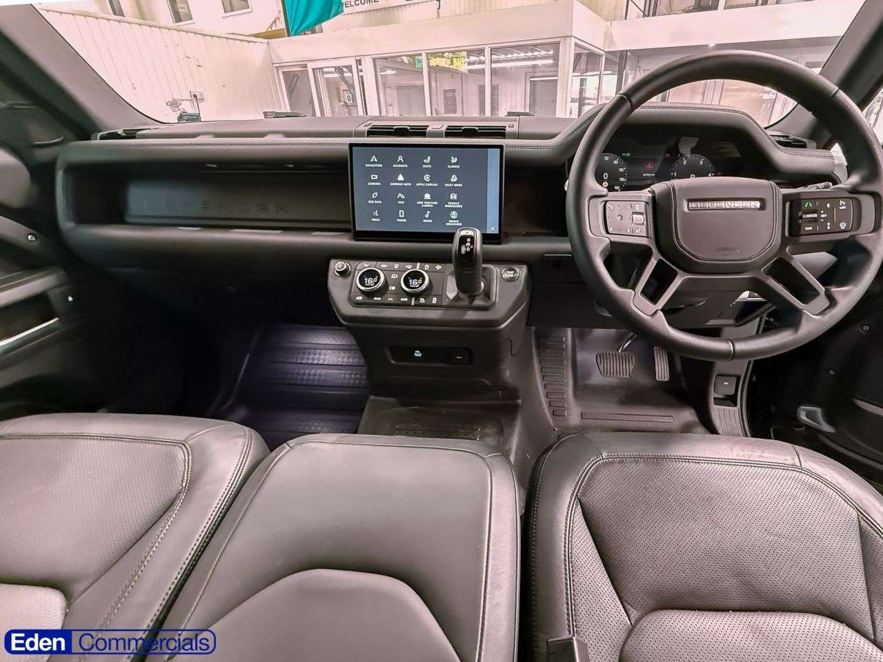 2025 LAND ROVER DEFENDER 90 2025 LAND ROVER DEFENDER 90