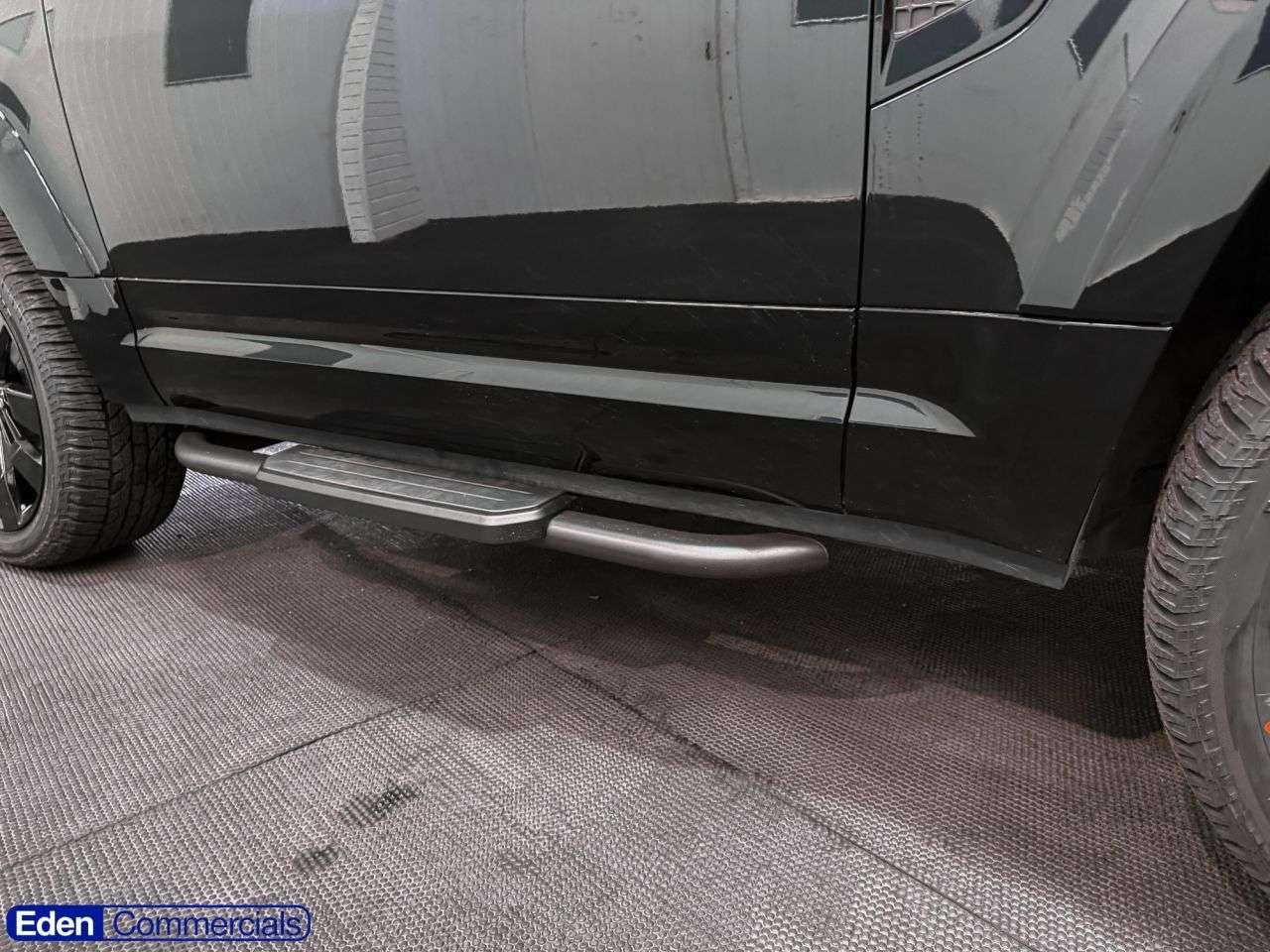 2025 LAND ROVER DEFENDER 90 2025 LAND ROVER DEFENDER 90
