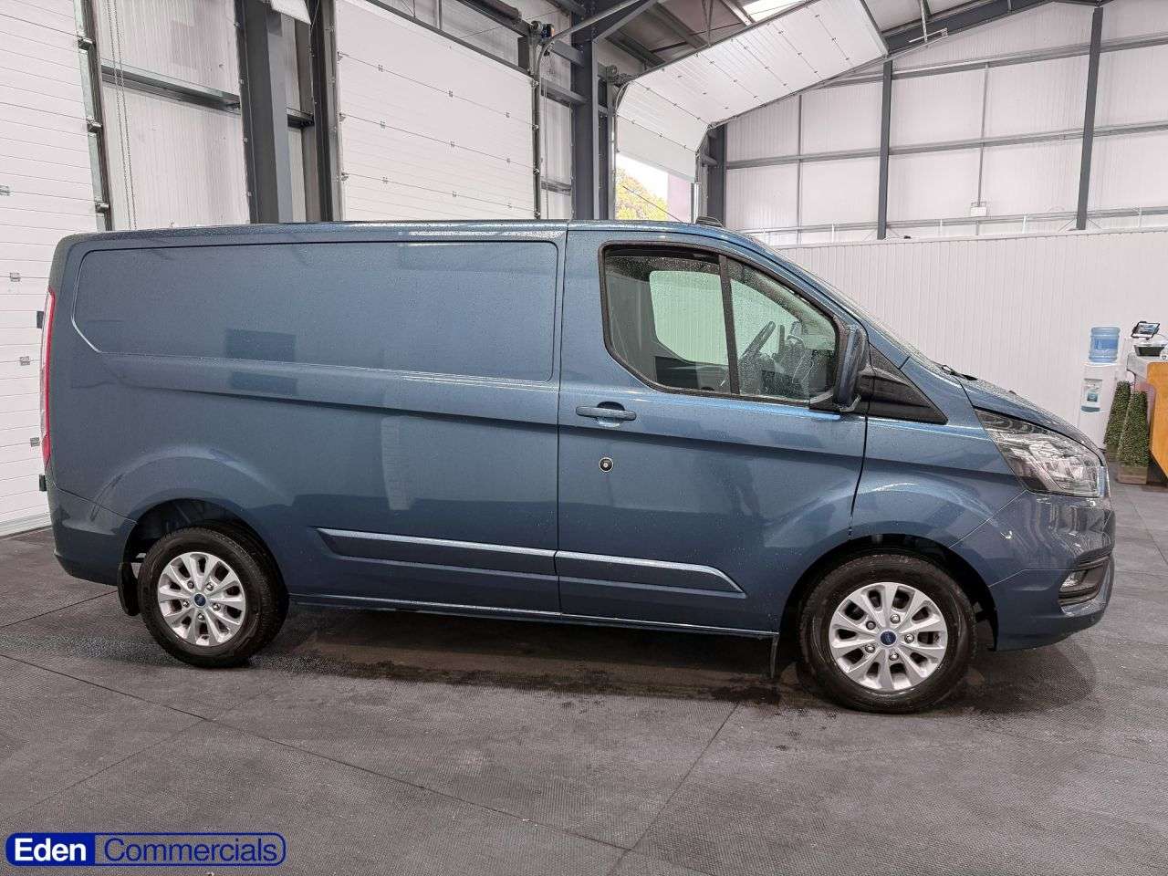A 2023 FORD TRANSIT CUSTOM 2.0 300 EcoBlue Limited L1 H1 Euro 6 (s/s) (130 ps) A 2023 FORD TRANSIT CUSTOM 2.0 300 EcoBlue Limited L1 H1 Euro 6 (s/s) (130 ps)